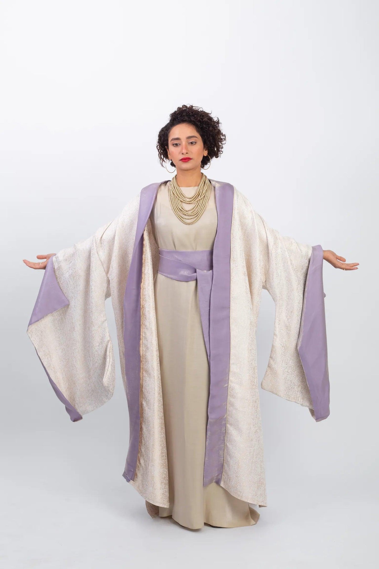 Classy kaftan in delightful colors with belt - Bisht Couture