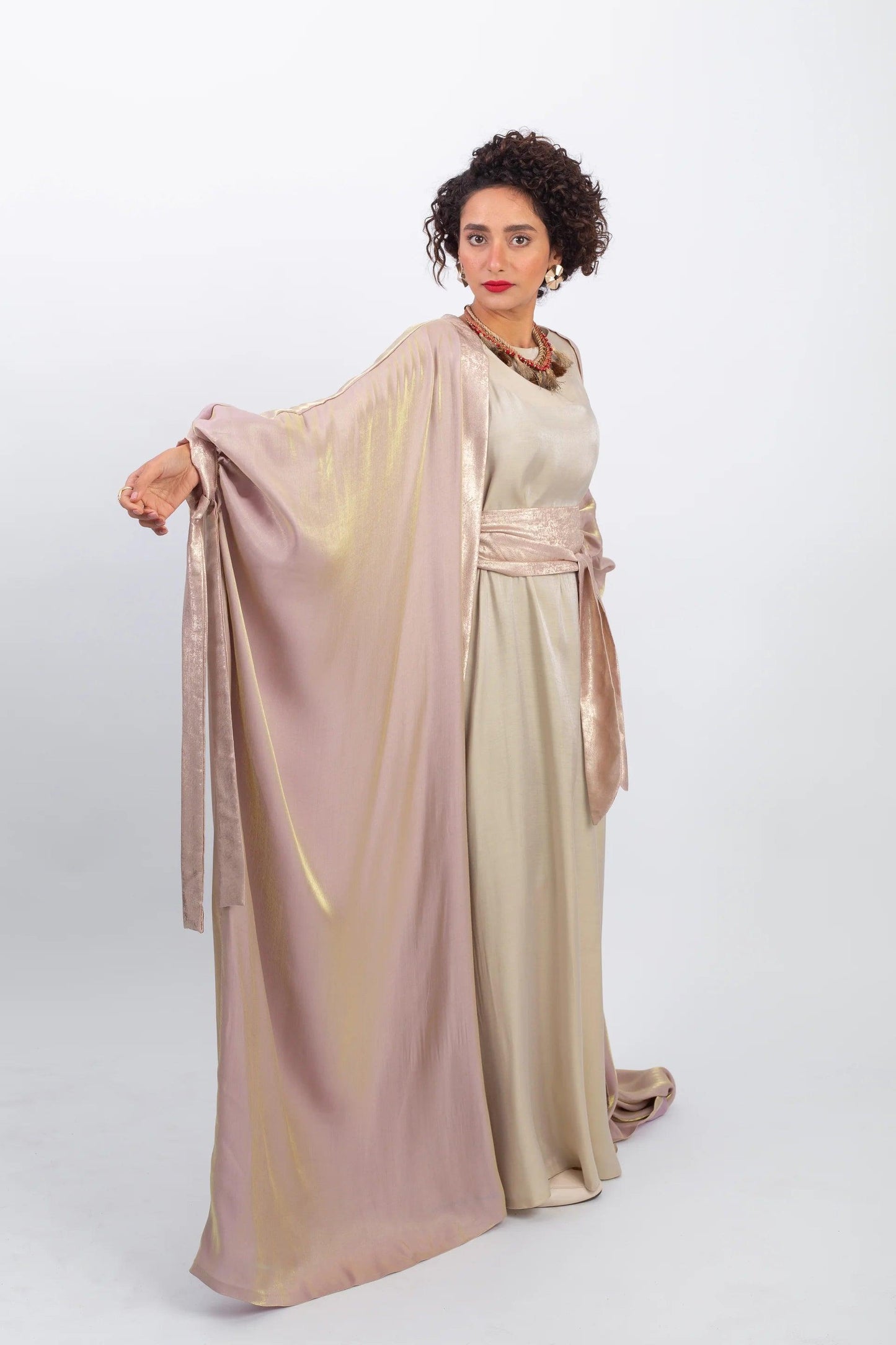 Simple feminine Abaya to embrace your femininity with belt - Bisht Couture