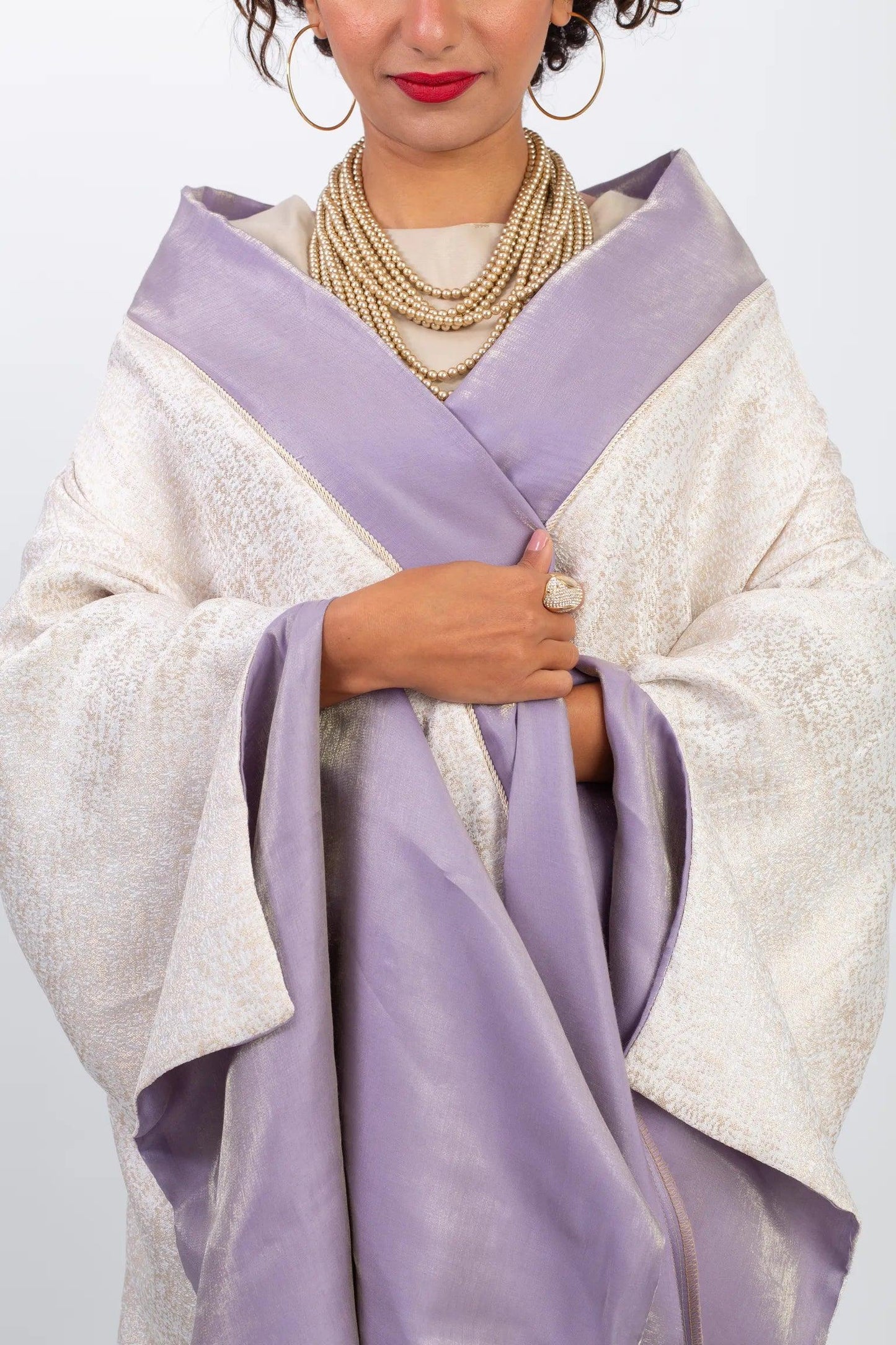 Classy kaftan in delightful colors with belt - Bisht Couture