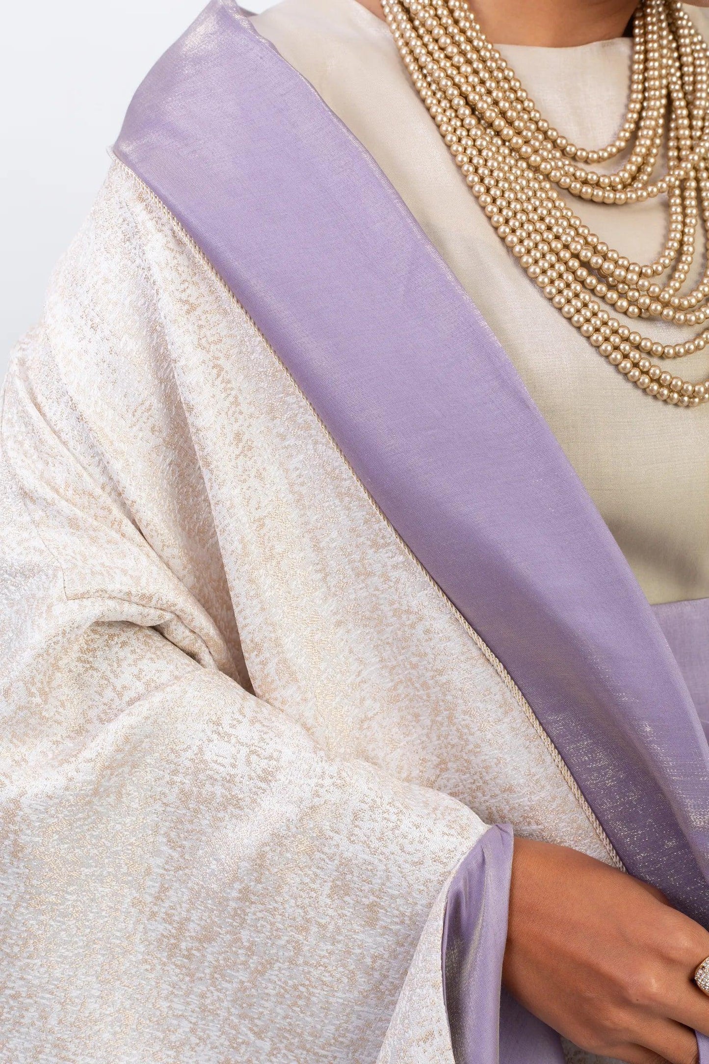Classy kaftan in delightful colors with belt - Bisht Couture