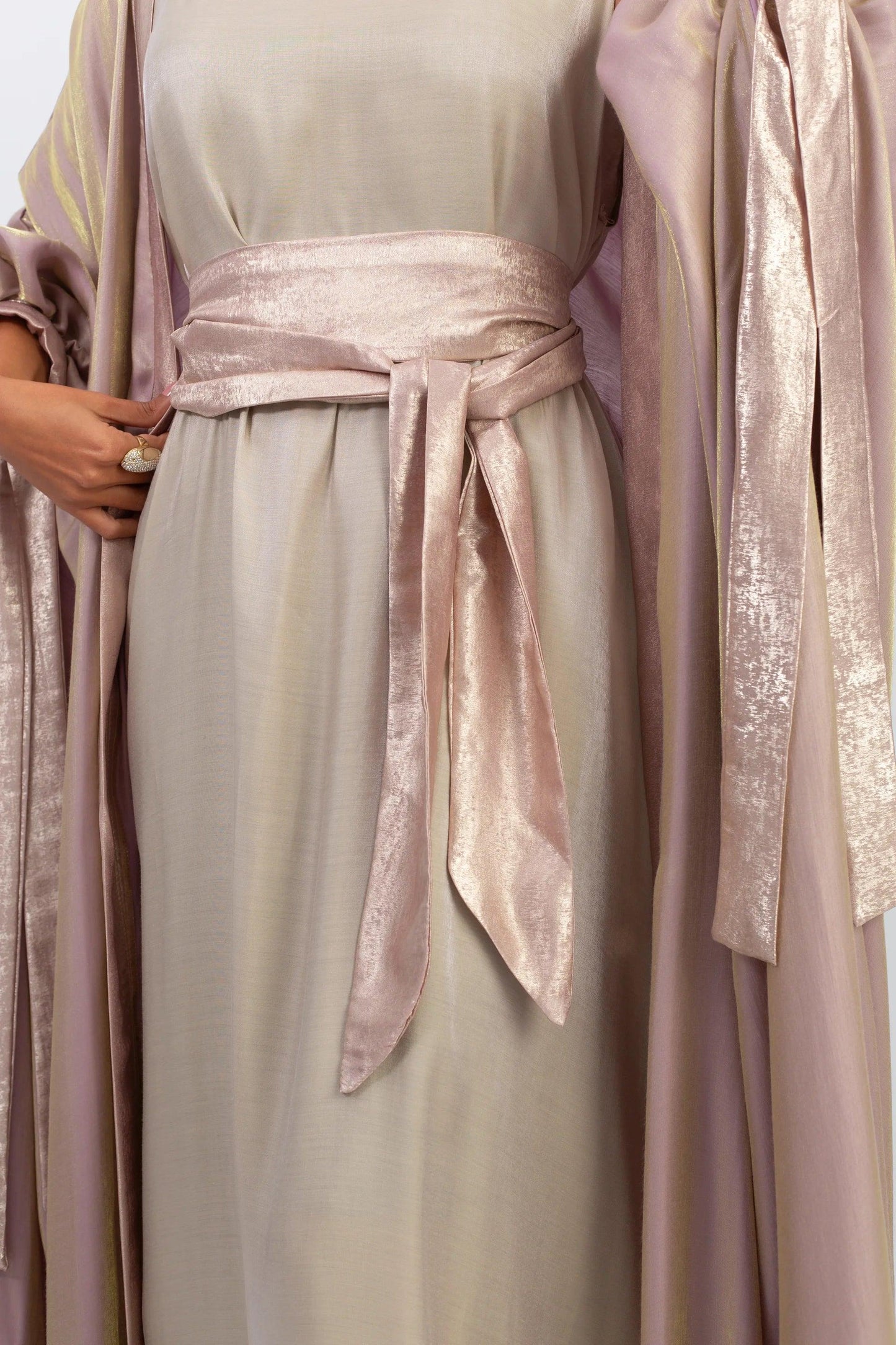 Simple feminine Abaya to embrace your femininity with belt - Bisht Couture