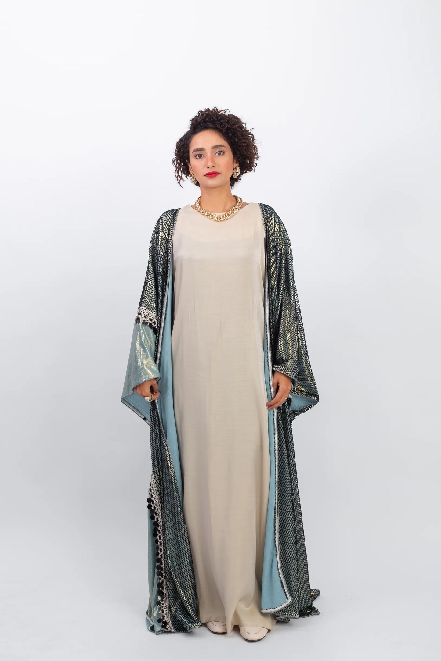 Special kaftan with oriental touch