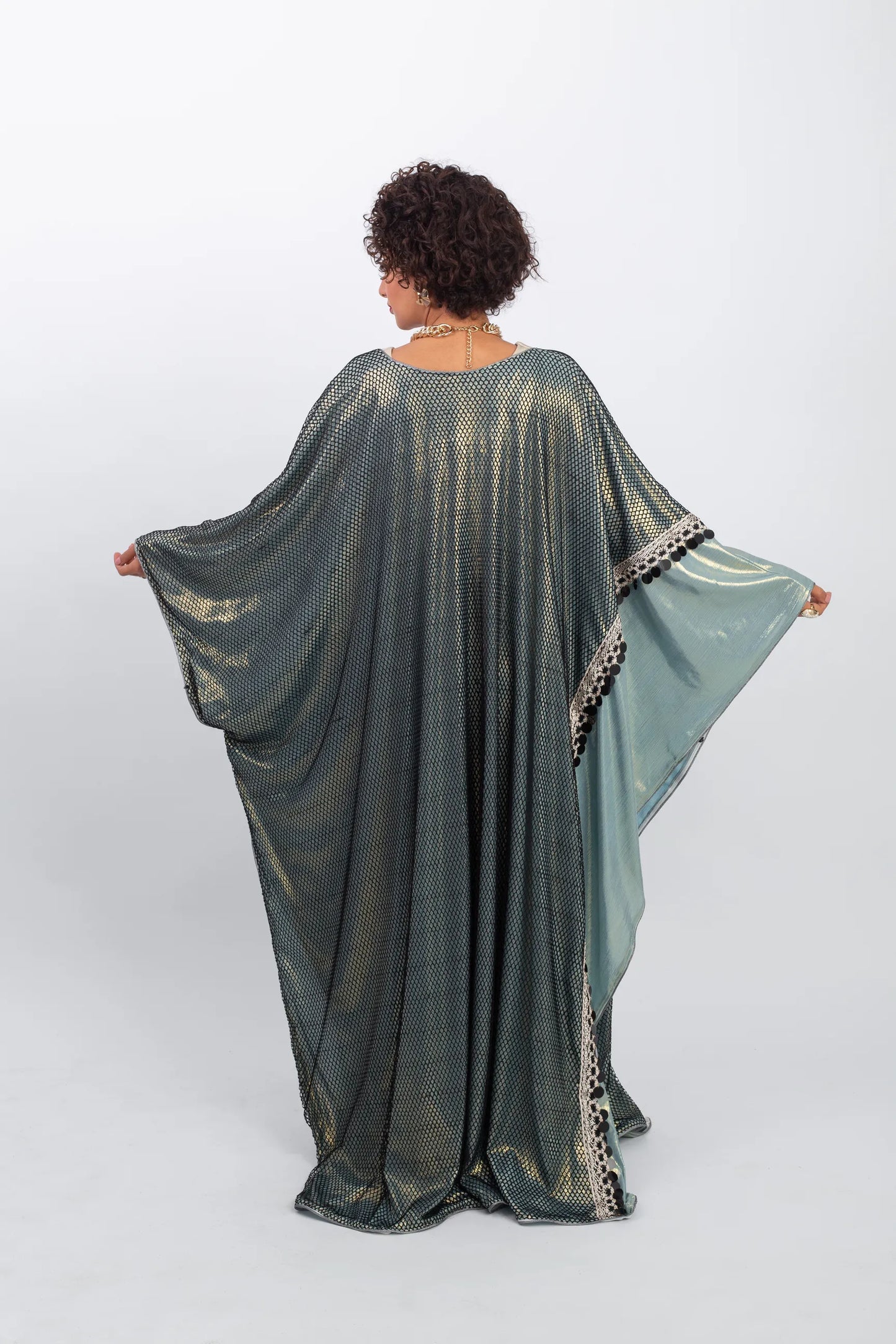 Special kaftan with oriental touch