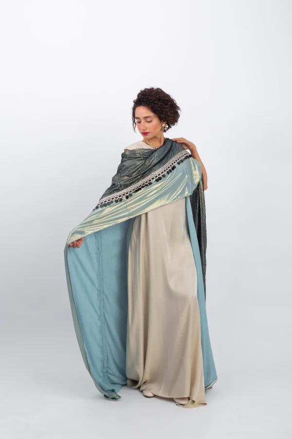 Special kaftan with oriental touch